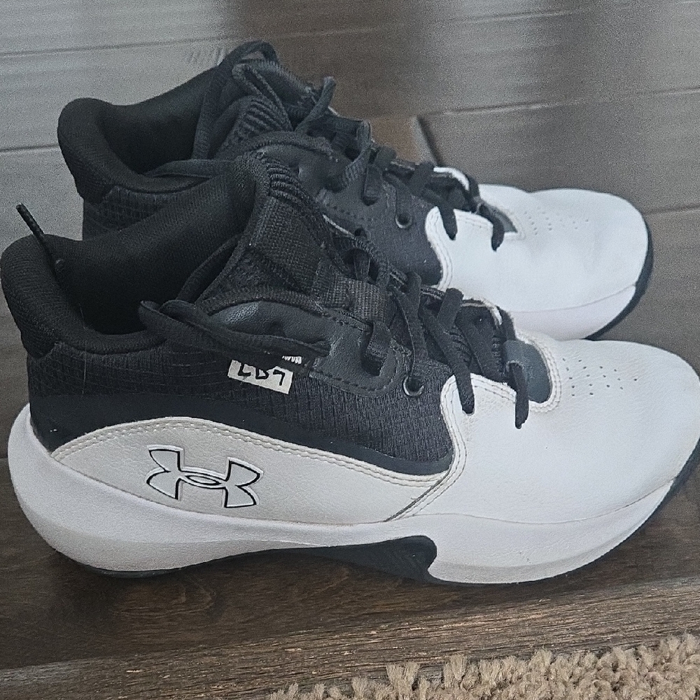 Under Armour Kids Black and White Sneakers